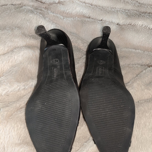 Heels by Merona - Picture 3 of 3